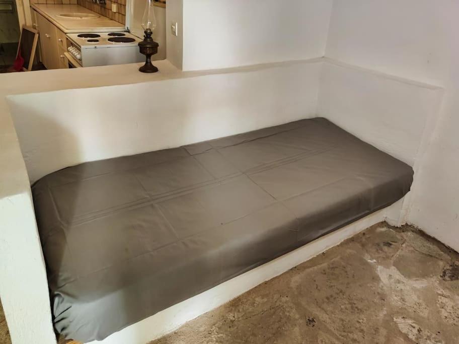 Στούντιο Σε Πέτρινο Σπίτι, Κοντά Σε Παραλία Apartamento Kyparissia Exterior foto