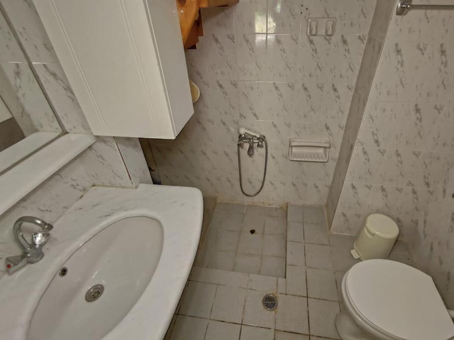 Στούντιο Σε Πέτρινο Σπίτι, Κοντά Σε Παραλία Apartamento Kyparissia Exterior foto