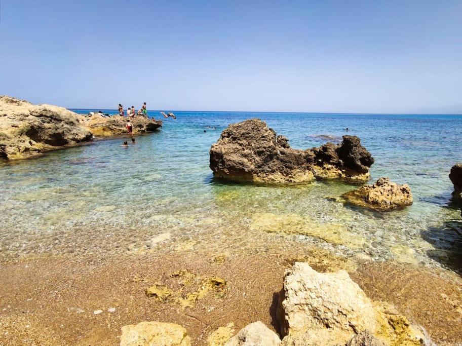 Στούντιο Σε Πέτρινο Σπίτι, Κοντά Σε Παραλία Apartamento Kyparissia Exterior foto